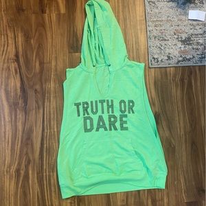 Sleeveless workout shirts with hood